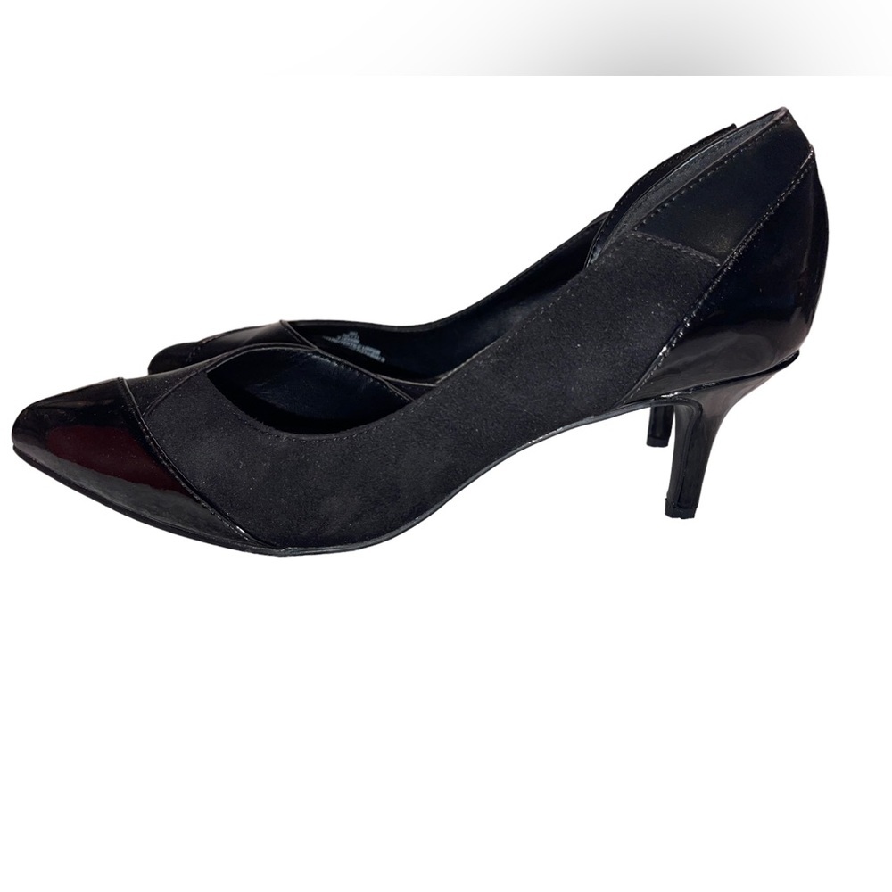 Impo - black Pumps - size 6 - EUC